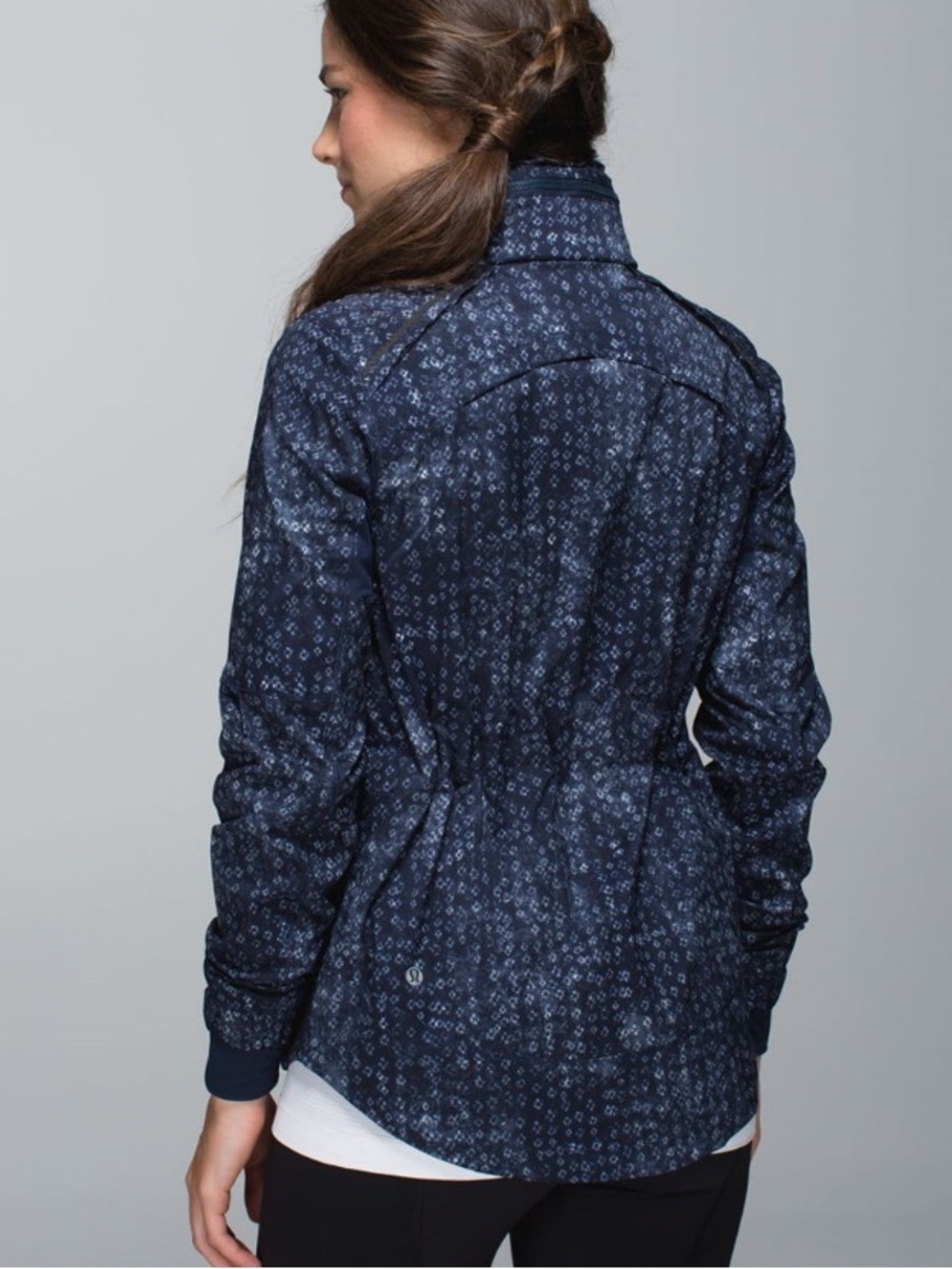 Lululemon Spring Forward Jacket 4 - Picture 3 of 11